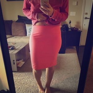 H&M coral pencil skirt